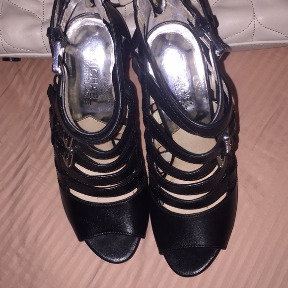 NEED GONE - Picture 7 of 16